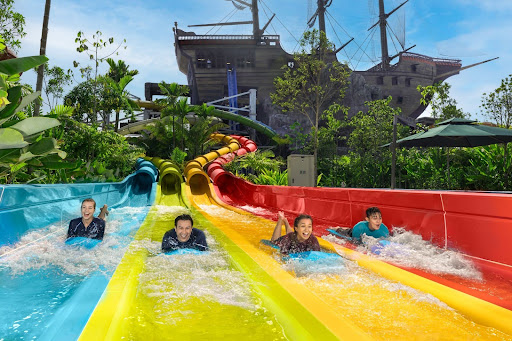 Mencari Aktiviti Hujung Minggu dengan Harga Berbaloi? Jom Terokai 4 Taman Tema Terkemuka di Malaysia Ini